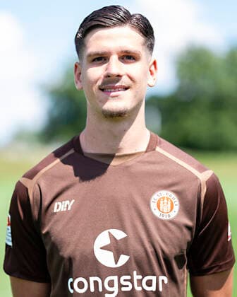 Igor Matanovic (St.Pauli) 28.06.22, Hamburg, FC St.Pauli Mediaday, Fussball, GER, Saison 2022 2023, 2. Bundesliga, Portraittermin DFL REGULATIONS PROHIBIT ANY USE OF PHOTOGRAPHS as IMAGE SEQUENCES and or QUASI-VIDEO. Â