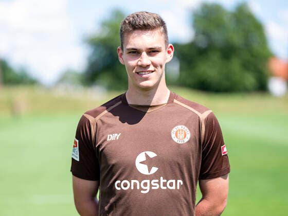 Marcel Beifus (St.Pauli) 28.06.22, Hamburg, FC St.Pauli Mediaday, Fussball, GER, Saison 2022 2023, 2. Bundesliga, Portraittermin DFL REGULATIONS PROHIBIT ANY USE OF PHOTOGRAPHS as IMAGE SEQUENCES and or QUASI-VIDEO. Â