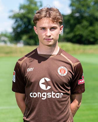 Niklas Jessen (St.Pauli) 28.06.22, Hamburg, FC St.Pauli Mediaday, Fussball, GER, Saison 2022 2023, 2. Bundesliga, Portraittermin DFL REGULATIONS PROHIBIT ANY USE OF PHOTOGRAPHS as IMAGE SEQUENCES and or QUASI-VIDEO. Â