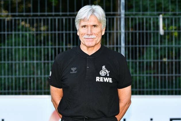 Mannschaftsarzt Dr. Peter Schäferhoff ; 1. FC Köln; 1.BL, Porträttermin 2022 2023