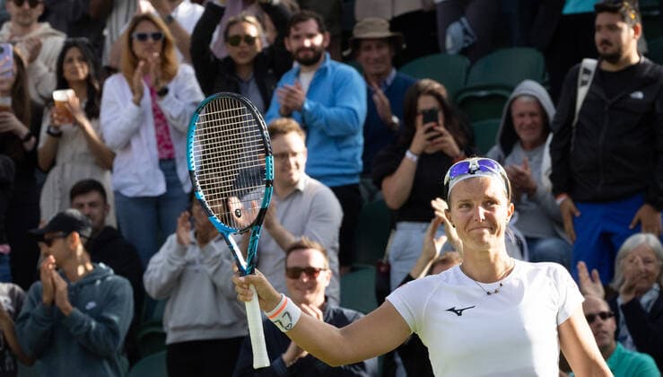 Belgian Kirsten Flipkens pictured after a second round game in the women s singles tournament between Belgian Flipkens (WTA190) and Romanian Halep (WTA18) at the 2022 Wimbledon grand slam tennis tournament at the All England Tennis Club, in south-west London, Britain, Thursday 30 June 2022. BENOITxDOPPAGNE  x36891895x