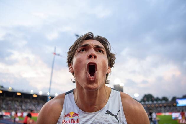 Sport Bilder des Tages 220630 Armand Duplantis of Sweden competes in men s pole vault during the athletics gala Bauhaus-galan, Diamond League Stockholm, on June 30, 2022 in Stockholm. Photo: Maxim Thore BILDBYRAN kod MT MT0414 bbeng athletics friidrott friidrett iaaf diamond league bauhausgalan bauhaus-galan diamond league 2022 stockholm jubel celebration *** 220630 Armand Duplantis of Sweden competes in men s pole vault during the athletics gala Bauhaus galan, Diamond League Stockholm, on June 30, 2022 in Stockholm Photo Maxim Thore BILDBYRAN kod MT MT0414 bbeng athletics friidrott friidrett iaaf diamond league bauhausgalan bauhaus galan diamond league 2022 stockholm jubel celebration,  Copyright: MAXIMxTHORE BB220630MT088
