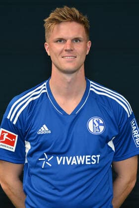 Marius Bülter; FC Schalke 04; 1.BL, Porträttermin 2022 2023 Gelsenkirchen Nordrhein-Westfalen Deutschland