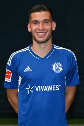 Mehmet Can Aydin; FC Schalke 04; 1.BL, Porträttermin 2022 2023 Gelsenkirchen Nordrhein-Westfalen Deutschland