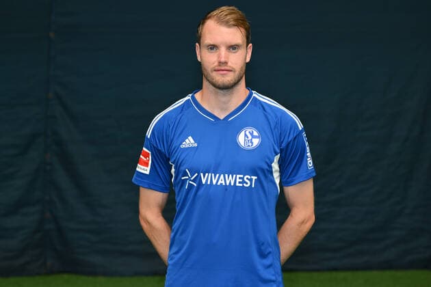 Thomas Ouwejan; FC Schalke 04; 1.BL, Porträttermin 2022 2023 Gelsenkirchen Nordrhein-Westfalen Deutschland