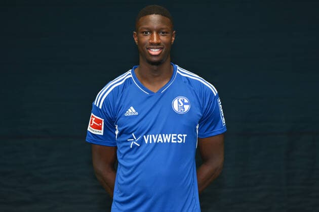 Ibrahima Cisse; FC Schalke 04; 1.BL, Porträttermin 2022 2023 Gelsenkirchen Nordrhein-Westfalen Deutschland