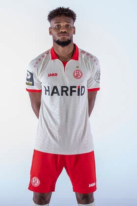 30.06.2022 ,Rot-Weiss Essen, Porträttermin, Vorstellung, Präsentation, Pressetermin 2022 2023, 3.Liga Isaiah Young ( Rot-Weiss Essen )