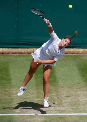 Jule Niemeier (GER) Tennis - Wimbledon 2022 - Grand Slam ITF ATP, Tennis Herren WTA, Tennis Damen - AELTC - London - - Great Britain - 1 July 2022. Copyright: xJuergenxHasenkopfx