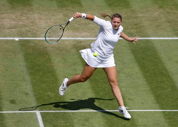 Jule Niemeier (GER) Tennis - Wimbledon 2022 - Grand Slam ITF ATP, Tennis Herren WTA, Tennis Damen - AELTC - London - - Great Britain - 1 July 2022. Copyright: xJuergenxHasenkopfx
