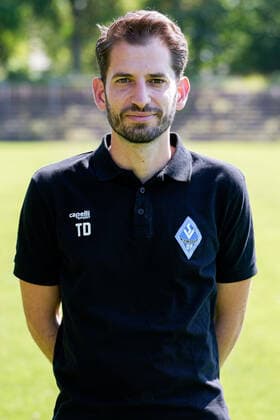 Theodoros Dedes (Co-Trainer Spielanalyse); SV Waldhof Mannheim; 3.Liga, Porträttermin 2022 2023