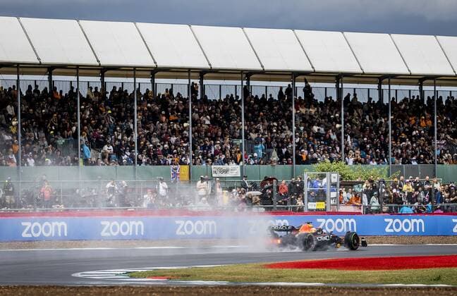 SILVERSTONE - Max Verstappen (Oracle Red Bull Racing) during 1st practice session leading up to the F1 Grand Prix of Great Britain at Silverstone on July 1, 2022 in Silverstone, England. REMKO DE WAAL F1 Grand Prix of Great Britain - Practice 1 2022 xVIxANPxSportx xxANPxIVx