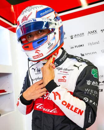 ZHOU Guanyu (chi), Alfa Romeo F1 Team ORLEN C42, portrait during the Formula 1 Lenovo British Grand Prix 2022, 10th round of the 2022 FIA Formula One World Championship, WM, Weltmeisterschaft on the Silverstone Circuit, from July 1 to 3, 2022 in Silverstone, United Kingdom - F1 - BRITISH GRAND PRIX 2022 DPPI Panoramic  20220701_GOOD6216