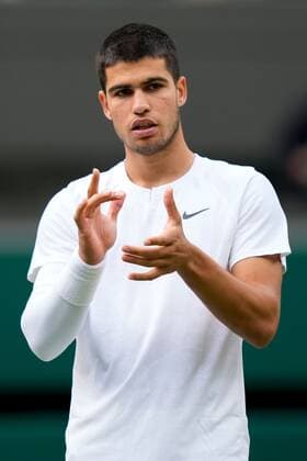 Mandatory Credit: Photo by Dave Shopland Shutterstock (13010735ek) Carlos Alcaraz celebrates after winning his third round match Wimbledon Tennis Championships, Day 5, The All England Lawn Tennis and Croquet Club, London, UK - 01 Jul 2022 Wimbledon Tennis Championships, Day 5, The All England Lawn Tennis and Croquet Club, London, UK - 01 Jul 2022  Copyright: xDavexShopland Shutterstockx 13010735ek