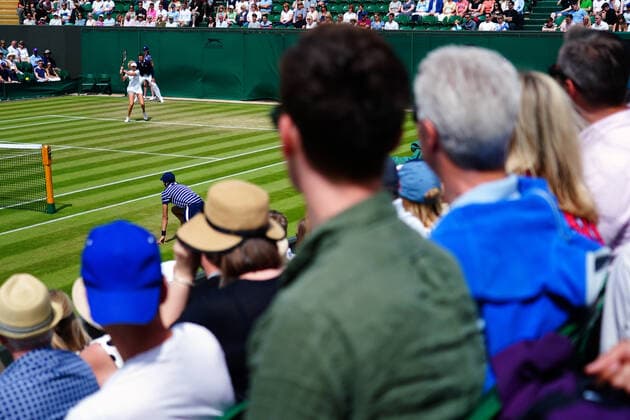 Mandatory Credit: Photo by Javier Garcia Shutterstock (13012408a) Spectators watching Katie Boulter during her third round match Wimbledon Tennis Championships, Day 6, The All England Lawn Tennis and Croquet Club, London, UK - 02 Jul 2022 Wimbledon Tennis Championships, Day 6, The All England Lawn Tennis and Croquet Club, London, UK - 02 Jul 2022  Copyright: xJavierxGarcia Shutterstockx 13012408a
