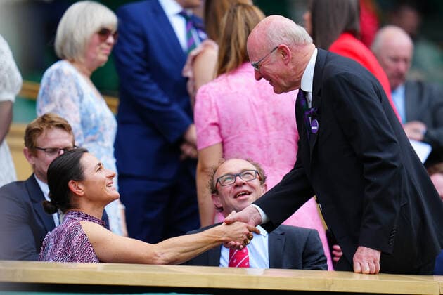Mandatory Credit: Photo by Javier Garcia Shutterstock (13012408bk) Sarah Storey shaking hands with All England Club Chairman Ian Hewitt in the Royal Box on Centre Court Wimbledon Tennis Championships, Day 6, The All England Lawn Tennis and Croquet Club, London, UK - 02 Jul 2022 Wimbledon Tennis Championships, Day 6, The All England Lawn Tennis and Croquet Club, London, UK - 02 Jul 2022  Copyright: xJavierxGarcia Shutterstockx 13012408bk