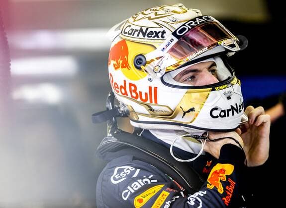 SILVERSTONE - Max Verstappen (Oracle Red Bull Racing) during the 3rd free practice session ahead of the F1 Grand Prix of Great Britain at Silverstone on July 2, 2022 in Silverstone, England. REMKO DE WAAL F1 Grand Prix of Great Britain - Practice 3 2022 xVIxANPxSportx xxANPxIVx