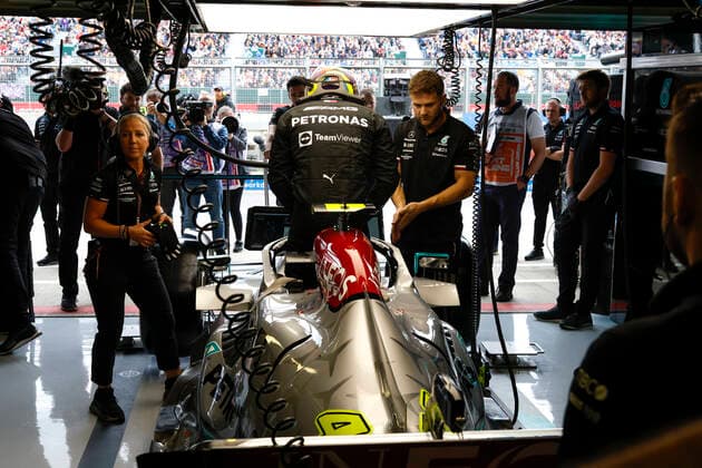 44 Lewis Hamilton (GBR, Mercedes-AMG Petronas F1 Team), F1 Grand Prix of Great Britain at Silverstone Circuit on July 2, 2022 in Silverstone, United Kingdom. (Photo by HOCH ZWEI) Silverstone United Kingdom