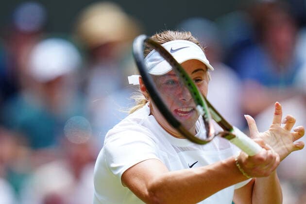 Mandatory Credit: Photo by Javier Garcia Shutterstock (13012408dn) Amanda Anisimova during her third round match Wimbledon Tennis Championships, Day 6, The All England Lawn Tennis and Croquet Club, London, UK - 02 Jul 2022 Wimbledon Tennis Championships, Day 6, The All England Lawn Tennis and Croquet Club, London, UK - 02 Jul 2022  Copyright: xJavierxGarcia Shutterstockx 13012408dn