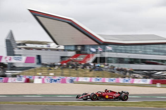 16 LECLERC Charles (mco), Scuderia Ferrari F1-75, action during the Formula 1 Lenovo British Grand Prix 2022, 10th round of the 2022 FIA Formula One World Championship, WM, Weltmeisterschaft on the Silverstone Circuit, from July 1 to 3, 2022 in Silverstone, United Kingdom - F1 - BRITISH GRAND PRIX 2022 DPPI Panoramic  00122024__R5_5351