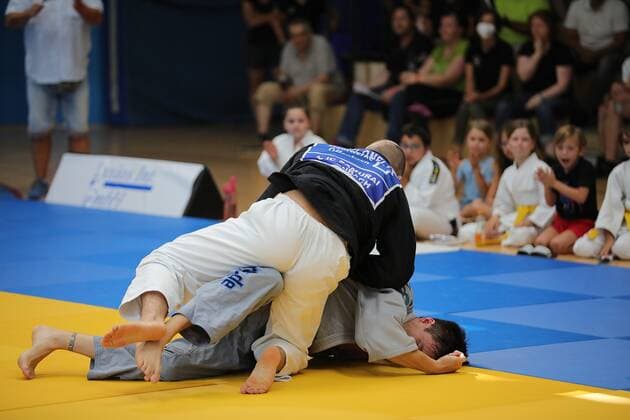 02.07.2022 Offenbach 1. Judo-Bundesliga 2022 Männer 1. JC Samurai Offenbach gegen TV 1848Erlangen Athanasios Mylonelis (Samurai) gegen David Lim (TV 1848 Erlangen )