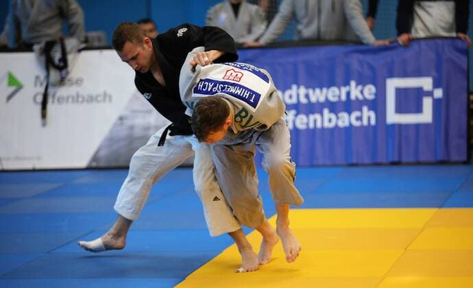02.07.2022 Offenbach 1. Judo-Bundesliga 2022 Männer 1. JC Samurai Offenbach gegen TV 1848Erlangen Leon Ehmig (Samurai) gegen Tim Himmelspach (TV 1848 Erlangen )