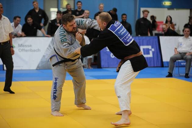 02.07.2022 Offenbach 1. Judo-Bundesliga 2022 Männer 1. JC Samurai Offenbach gegen TV 1848Erlangen Felix Herbst (Samurai) gegen Kai Brandes (TV 1848 Erlangen )