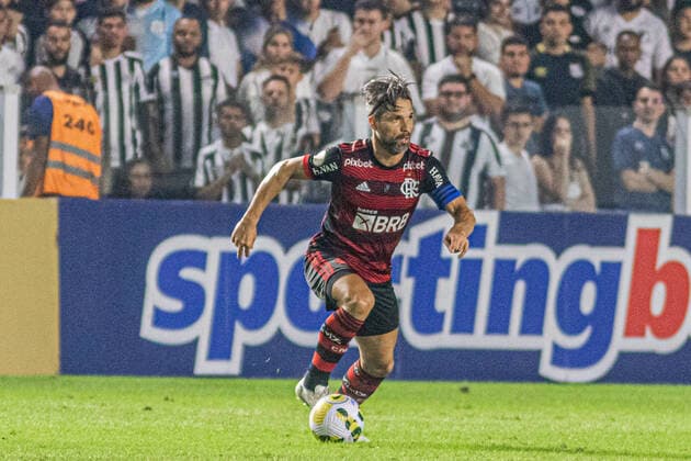 Santos X Flamengo SANTOS, SP - 02.07.2022: SANTOS X FLAMENGO - Diego Ribvas in the match between Santos X Flamengo, valid for the 15th round of the Brazilian Football Championship, series A of 2022. Held at Estádio Urbnao Caldeira, Vila Belmiro, in the city of Santos, on the night of this Saturday, July 2, 2022. (Photo: Van Campos Fotoarena) x2229465x  VanxCampos