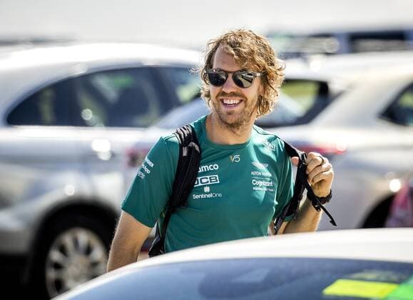SILVERSTONE - Sebastian Vettel (Aston Martin) ahead of the F1 Grand Prix of Great Britain at Silverstone on July 3, 2022 in Silverstone, England. REMKO DE WAAL F1 Grand Prix of Great Britain 2022 xVIxANPxSportx xxANPxIVx