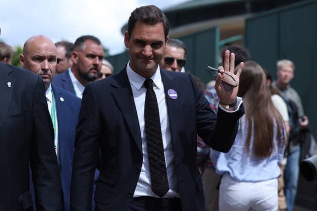 3rd July 2022, All England Lawn Tennis and Croquet Club, London, England; Wimbledon Tennis tournament; Ex-Wimbledon champion Roger Federer arrives  ActionPlus12404403 ShaunxBrooks