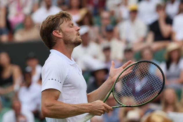 Belgian David Goffin reacts during a tennis match between Belgian Goffin and US Tiafoe in the fourth round of the men s singles tournament at the 2022 Wimbledon grand slam tennis tournament at the All England Tennis Club, in south-west London, Britain, Sunday 03 July 2022. BENOITxDOPPAGNE  x36972544x