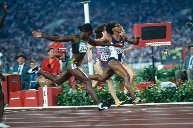 Gail Devers USA siegt im 100m-Frauen-Finale bei der Olmpiade 1996 Atlanta *** Gail Devers USA wins the womens 100m final at the 1996 Atlanta Olympics