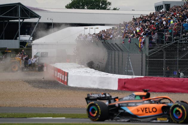 FORMULA 1 LENOVO BRITISH GRAND PRIX 2022, 03 07 2022 Guanyu Zhou 24 (CHI), Alfa Romeo C42 crash during the FORMULA 1 LENOVO BRITISH GRAND PRIX at Silverstone Circuit, Silverstone, United Kingdom on 3 July 2022 Editorial Use Only Copyright: xEleanorxHoadx ESM-0560-0017