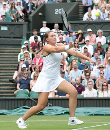 Jule Niemeier (GER) returns a shot to Heather Watson (GBR) during the Womens Singles Fourth Round Match on Centre Court on Day 7 of The Championships Wimbledon 2022 at All England Lawn Tennis and Croquet Club on July 3, 2022 in London, England.  Copyright: xx