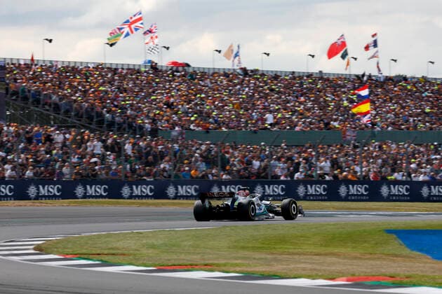 44 Lewis Hamilton (GBR, Mercedes-AMG Petronas F1 Team), F1 Grand Prix of Great Britain at Silverstone Circuit on July 3, 2022 in Silverstone, United Kingdom. (Photo by HOCH ZWEI) Silverstone United Kingdom