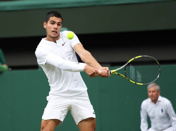 TENNIS - Wimbledon 2022 LONDON,ENGLAND,03.JUL.22 - TENNIS - ATP, Tennis Herren World Tour, Wimbledon, Grand Slam. Image shows Carlos Alcaraz (ESP).  GEPAxpictures xAlanxGrieves