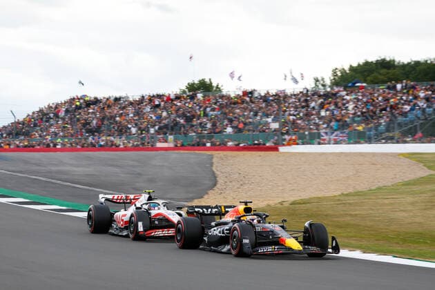 1 Max Verstappen (NLD, Oracle Red Bull Racing), 47 Mick Schumacher (DEU, Haas F1 Team), F1 Grand Prix of Great Britain at Silverstone Circuit on July 3, 2022 in Silverstone, United Kingdom. (Photo by HOCH ZWEI) Silverstone United Kingdom