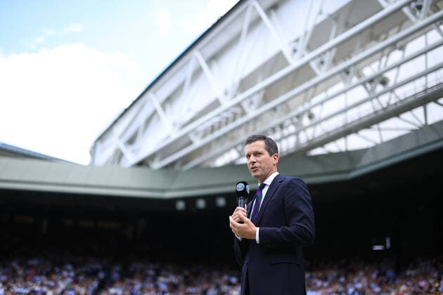 Tennis - Wimbledon (Day 7) 3rd July 2022 - Tennis - Wimbledon (Day 7) - Tim Henman holds a microphone on Centre Court - Photo: Simon Stacpoole Offside. London UK Copyright: xSimonxStacpoolexOffside