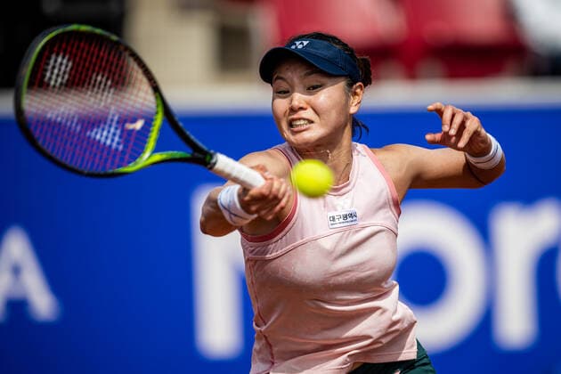 220704 Su Jeong Jang, Korea, under dag 1 av WTA, Tennis Damen Nordea Open den 4 juli 2022 i Bastad. Copyright: CHRISTOFFERxBORGxMATTISSON BB220704CB051