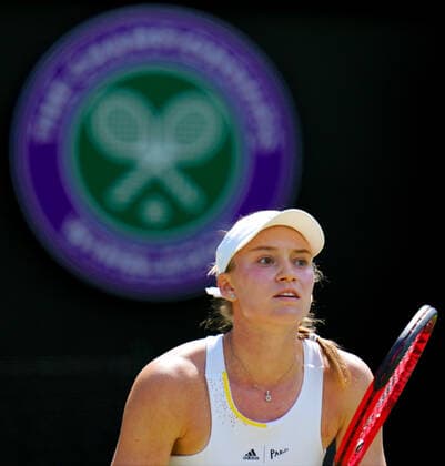 Mandatory Credit: Photo by Javier Garcia Shutterstock (13012862q) Elena Rybakina during her fourth round match Wimbledon Tennis Championships, Day 8, The All England Lawn Tennis and Croquet Club, London, UK - 04 Jul 2022 Wimbledon Tennis Championships, Day 8, The All England Lawn Tennis and Croquet Club, London, UK - 04 Jul 2022  Copyright: xJavierxGarcia Shutterstockx 13012862q