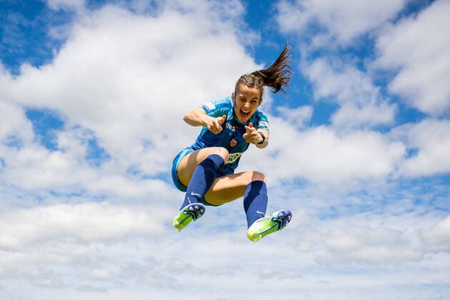 Sport Themen der Woche KW27 Sport Bilder des Tages 220704 Tuva Hansen of the Norwegian national football team during a training session ahead of the UEFA Women s Euro 2022 Championship on July 4, 2022 in Brighton. Photo: Vegard Grott BILDBYRAN kod VG VG0308 bbeng fotboll football soccer fotball fotbolls-em fotball em europamästerskap em uefa womens euro träning practice training trening norge norway dam *** 220704 Tuva Hansen of the Norwegian national football team during a training session ahead of the UEFA Women s Euro 2022 Championship on July 4, 2022 in Brighton Photo Vegard Grott BILDBYRAN kod VG VG0308 training practice training training training norway norway dam,  Copyright: VEGARDxGRoTT BB220704VG001