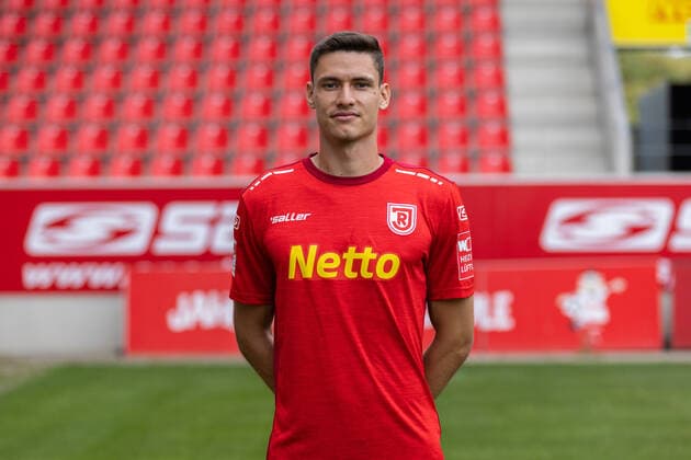 Maximilian Thalhammer; SSV Jahn Regensburg; 2.BL, Porträttermin 2022 2023