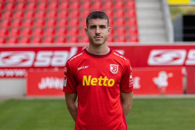 Kaan Caliskaner; SSV Jahn Regensburg; 2.BL, Porträttermin 2022 2023