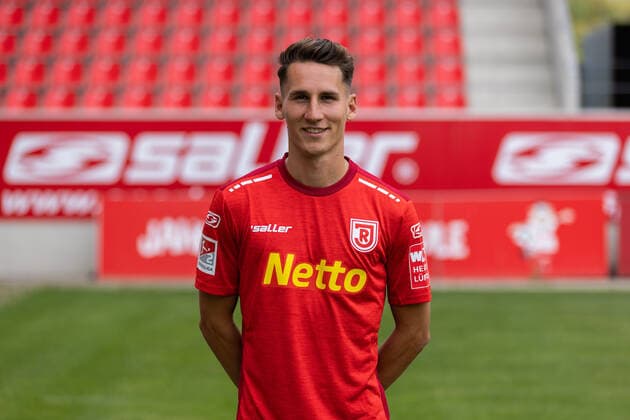 Konrad Faber; SSV Jahn Regensburg; 2.BL, Porträttermin 2022 2023