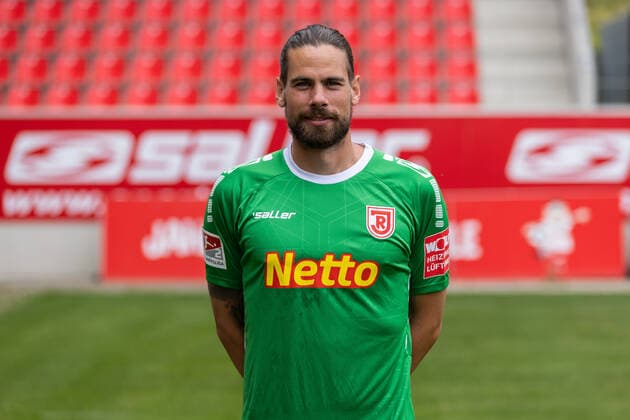 Thorsten Kirschbaum; SSV Jahn Regensburg; 2.BL, Porträttermin 2022 2023