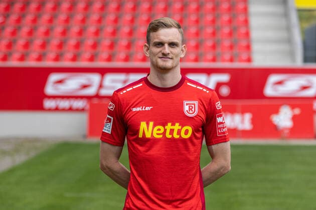 Scott Kennedy; SSV Jahn Regensburg; 2.BL, Porträttermin 2022 2023