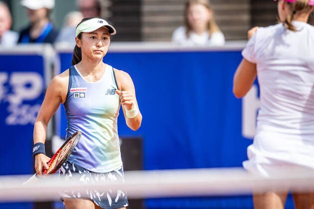 220704 Misaki Doi, Japan, jublar under dag 1 av WTA, Tennis Damen Nordea Open den 4 juli 2022 i Bastad. Copyright: CHRISTOFFERxBORGxMATTISSON BB220704CB134