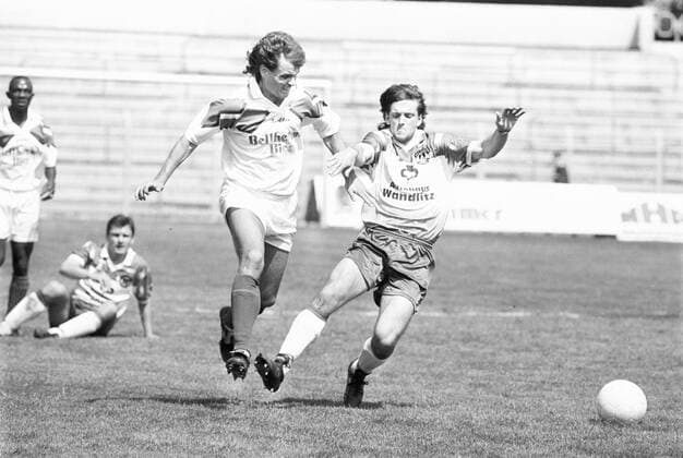 FC Erzgebirge vs Tebe 03.06.1995, Aue, Erzgebirgsstadion, Regionalliga Nord-Ost, 34 Spieltag, Fußball, FC Ergebirge Aue vs TEBE Berlin Chemnitz Sachsen BRD *** FC Erzgebirge vs Tebe 03 06 1995, Aue, Erzgebirgsstadion, Regionalliga Nord Ost, 34 Matchday, Soccer, FC Ergebirge Aue vs TEBE Berlin Chemnitz Sachsen BRD