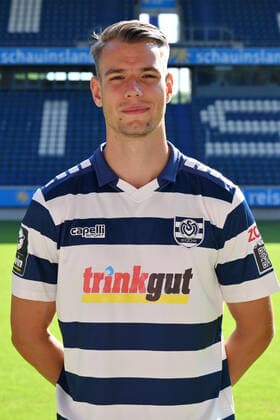 Marvin Senger; MSV Duisburg; 3.Liga, Porträttermin 2022 2023 Duisburg Schauinsland Reisen Arena Nordrhein-Westfalen Deutschland