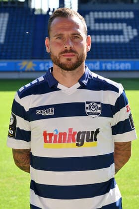 Marvin Bakalorz; MSV Duisburg; 3.Liga, Porträttermin 2022 2023 Duisburg Schauinsland Reisen Arena Nordrhein-Westfalen Deutschland