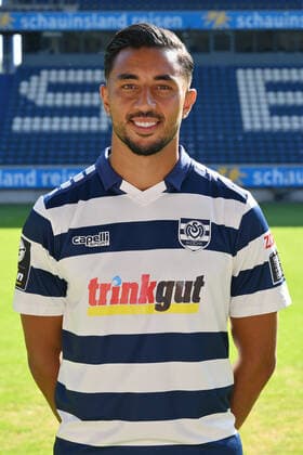 Aziz Bouhaddouz; MSV Duisburg; 3.Liga, Porträttermin 2022 2023 Duisburg Schauinsland Reisen Arena Nordrhein-Westfalen Deutschland